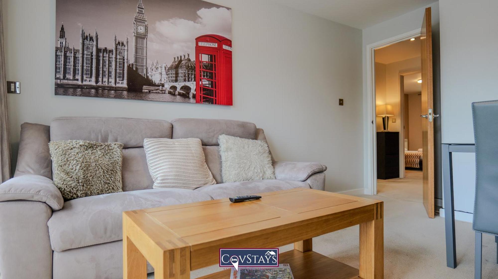 Triumph House - 3-Bed 2-Bath Apartment In Coventry City Centre By Covstays Eksteriør billede